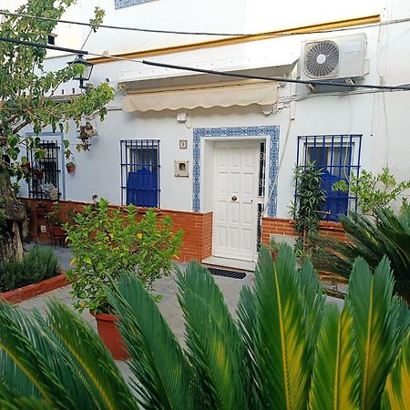 Tipico Y Pintoresco Patio De Vecinos, Con Encanto Севілья Екстер'єр фото